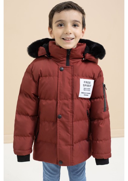 Erkek Çocuk Kiremit Yazılı Arma Detaylı Içi Kürklü Kapüşonlu Şişme Mont 21347 fiyatları