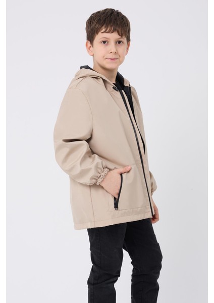 Spor Erkek Çocuk Mürdüm Içi Astarlı Su ve Rüzgar Geçirmez Kapüşonlu Çift Fermuarlı Cepli Yağmurluk