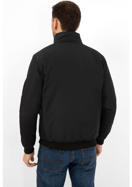 Spor Erkek Astarlı Dik Yaka Mevsimlik Cepli Su ve Rüzgar Geçirmez Mont