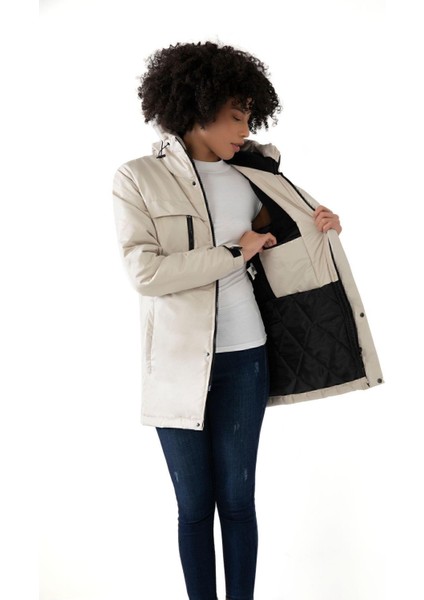 Spor Kadın Polarlı Su ve Rüzgar Geçirmez Kapüşonlu Mont Kaban Parka