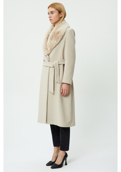 Veger Yakası Kürklü Premium Üretim Kaşe Kaban fırsatları