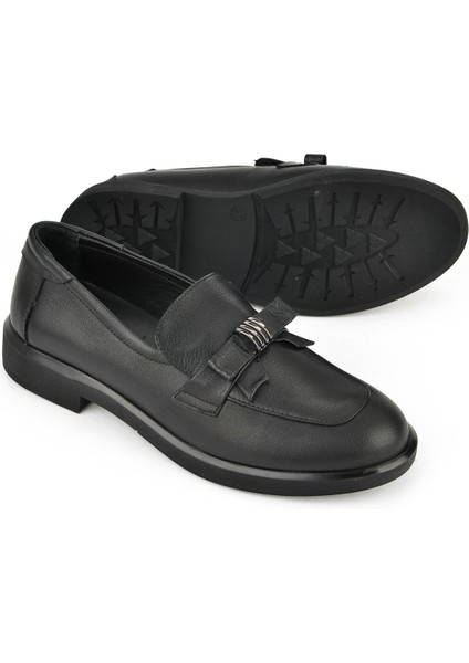 , Kadın Hakiki Deri Ayakkabı 1531050Z26103410K Siyah fırsatları