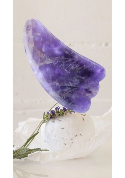 Ametist Gua Sha Masaj Taşı Ciltteki Hassasiyeti ve Matlığı Giderir,pürüzsüzleştirir.