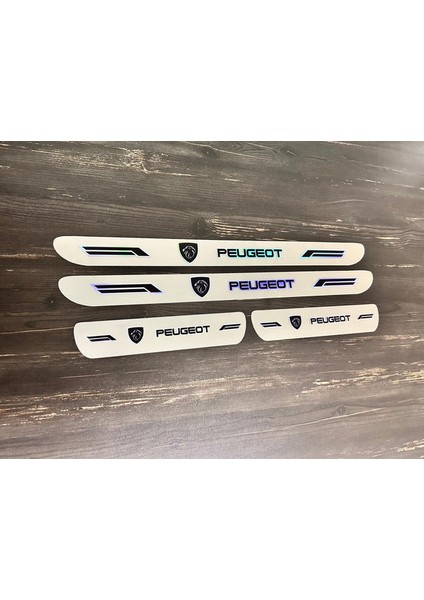 Peugeot Aynalı Kapı Eşiği 4'lü Seti fırsatları