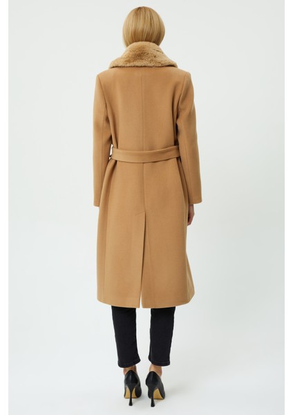 Veger Yakası Kürklü Premium Üretim Kaşe Kaban fırsatları