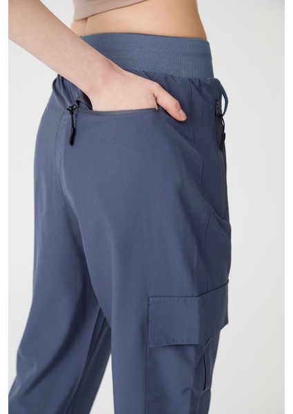 Kadın Antrasit Kargo Cepli Beli ve Paçası Lastikli Jogger Pantolon Cargo fırsatları