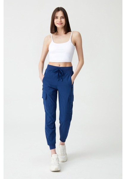 Kadın Lacivert Kargo Cepli Beli ve Paçası Lastikli Jogger Pantolon Cargo modelleri