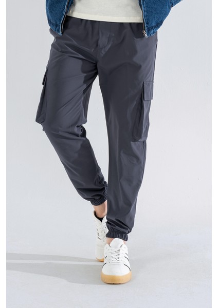 Erkek Gri Likralı Esnek Ince Kumaş Lastikli Paça Torba Cep Pantolon