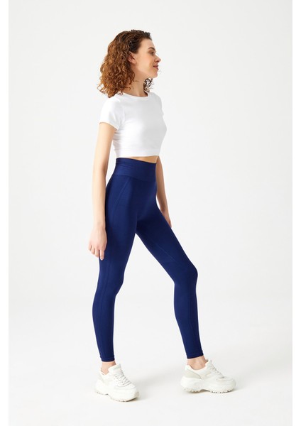 Beyaz Seamless Yumuşak Dokulu Spor T-Shirt Crop Top