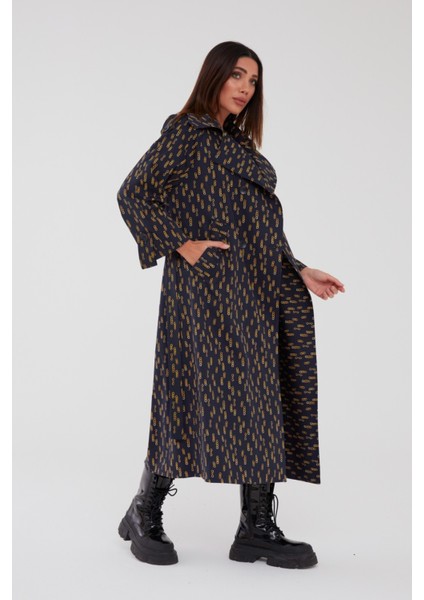 Şık Taş Rengi Düğmeli Trençkot – Rahat ve Modern Kesim