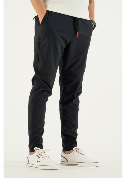 Erkek Siyah Nefes Alan Likralı Esnek Kumaş Dar ve Bilek Paça Jogger Pantolon