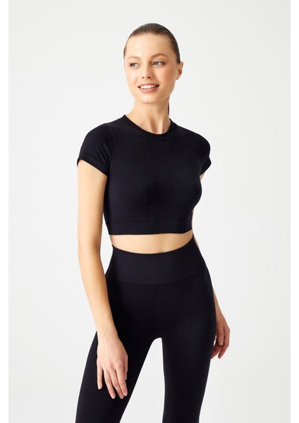 Siyah Seamless Yumuşak Dokulu Spor T-Shirt Crop Top