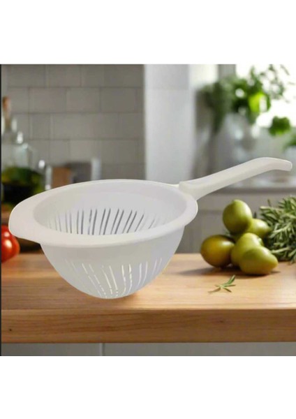 Elit Saplı Süzgeç No:1 – 15X15 Cm, Pratik ve Dayanıklı Mutfak Gerec