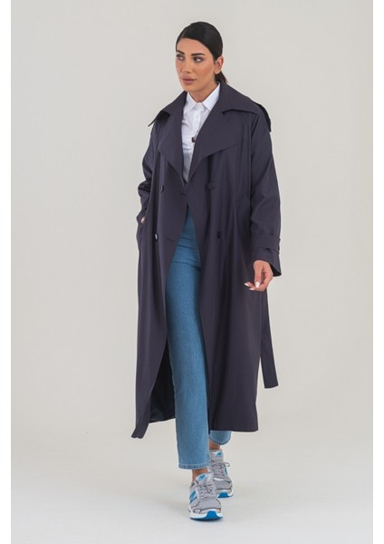 Şık Taş Rengi Düğmeli Trençkot – Rahat ve Modern Kesim