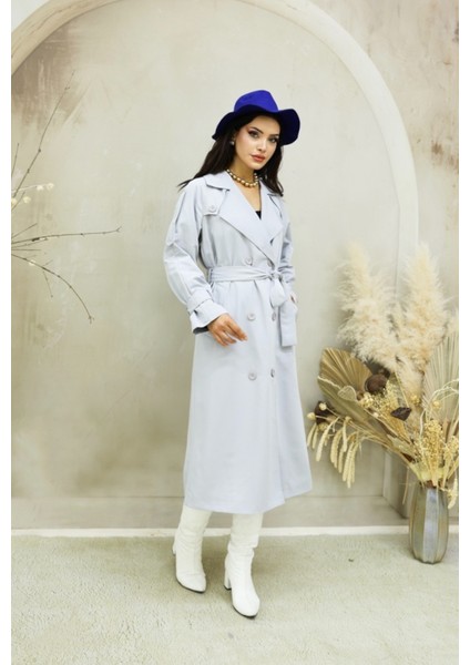 Şık Taş Rengi Düğmeli Trençkot – Rahat ve Modern Kesim