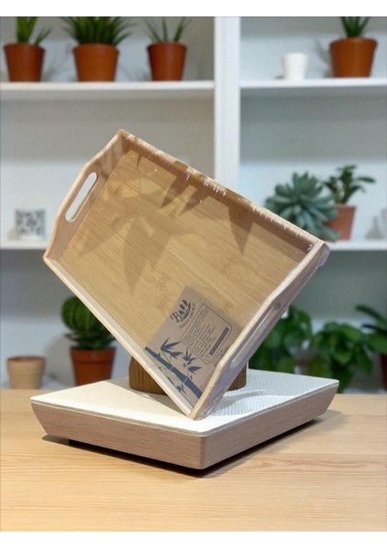 Bambu Servis ve Sunum Tepsisi – Saplı Dikdörtgen Ahşap Tepsi, Doğal Bambu, Kaymaz & Dayanıklı