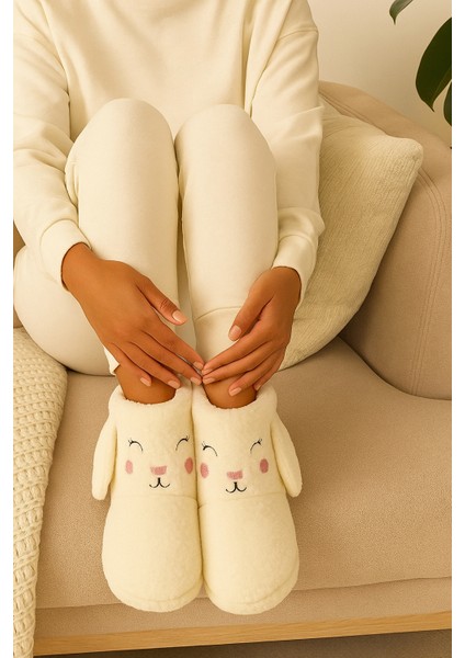 Ev Terliği Ultra Yumuşak Tavşan Figürlü Ev Botu (Panduf) Kaymaz Taban