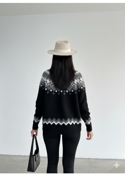 Kadın Triko Desenli Kazak Siyah -Gri indirimleri