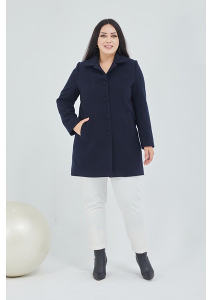 Kadın Büyük Beden Klasik Yaka Kaban