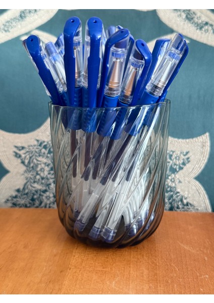 Mavi Uçlu Jel Tükenmez Kalem – Kapaklı Tasarım