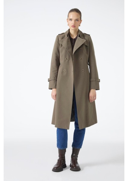 Kruvaze Yaka Beli Kuşaklı Trençkot modelleri