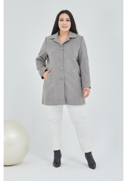 Kadın Büyük Beden Klasik Yaka Kaban modelleri
