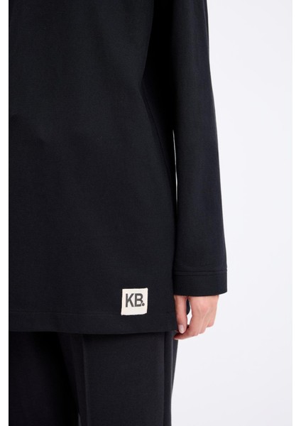 Polo Yaka Yandan Yırtmaçlı Sweatshirt Siyah indirimleri