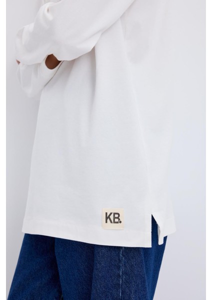 Polo Yaka Yandan Yırtmaçlı Sweatshirt Ekru fırsatları