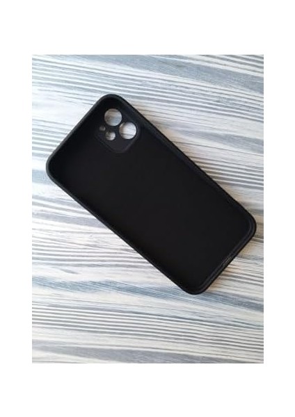 Aksesuar (4368) Siyah Logolu (Köşeli 12 Görünümlü) Iphone 11 ile Uyumlu fiyatları