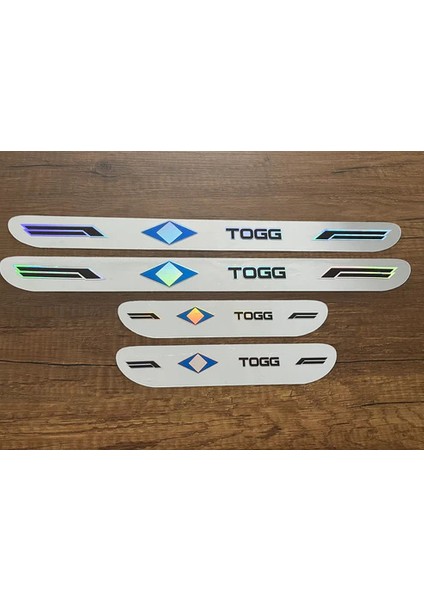 Togg Aynalı Kapı Eşiği 4'lü Seti