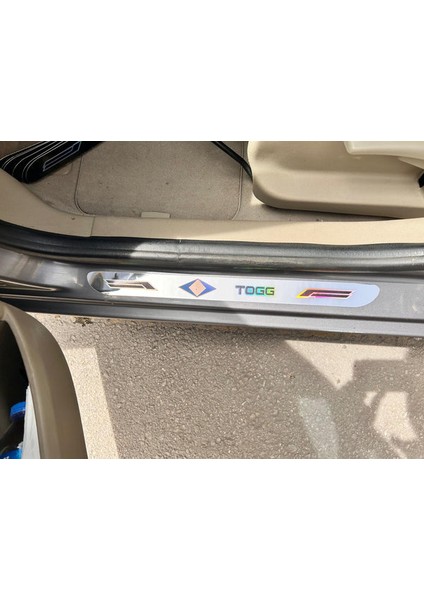 Togg Aynalı Kapı Eşiği 4'lü Seti modelleri