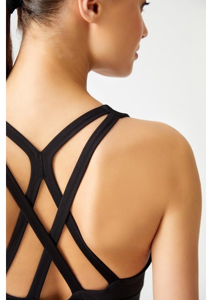 Siyah Destekli Sırt Detaylı Kaplı Spor Sütyeni