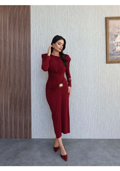 Güneş Toka Vatkalı Uzun Kol Elbise