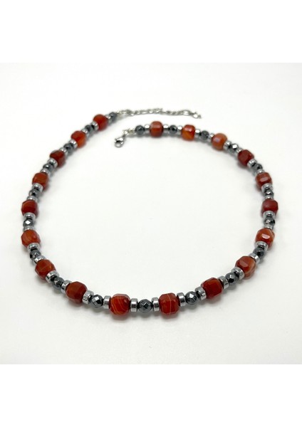 Sertifikalı Kırmızı Akik Taşı Küp Kesim Doğal Taş Çelik Kilit Sistemi 8 mm Kolye fırsatları