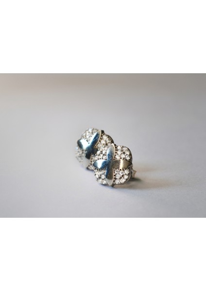 925 Ayar Gümüş Küpe Kare Çiçek fiyatları