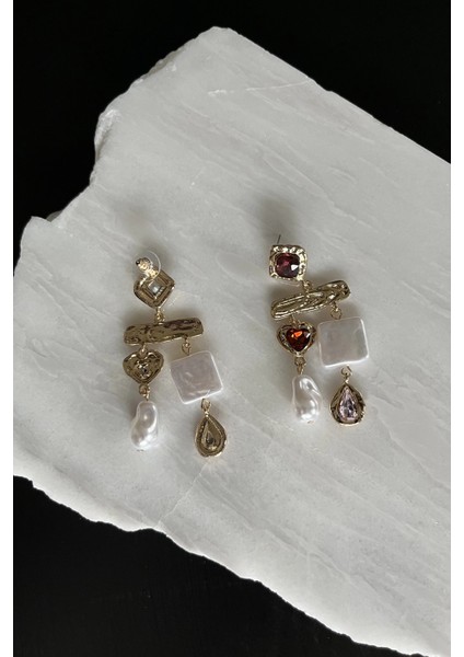 Sallantılı Charmlı Küpe modelleri