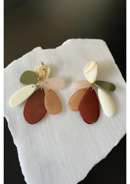 Sallantılı Reçine Küpe modelleri