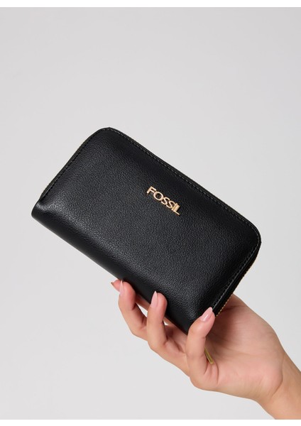 Siyah Kadın Portföy 06FS25Y08