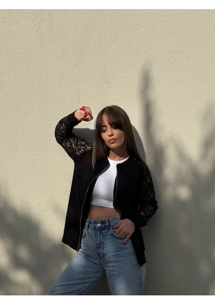 Kadın Uzun Kollu Kolları Dantel Detay Önden Fermuarlı Viskon Iki Iplik Ceket modelleri