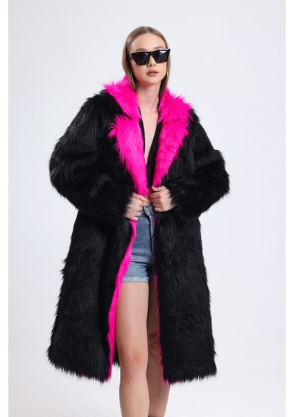 Yakası Farklı Özel Tasarım Kürk Manto