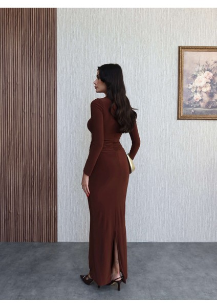 Aksesuar Dekolteli Büzgülü Uzun Elbise indirimleri