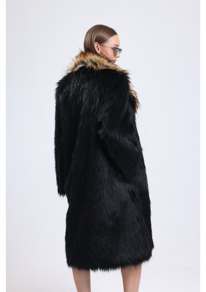 Yakası Farklı Özel Tasarım Kürk Manto modelleri