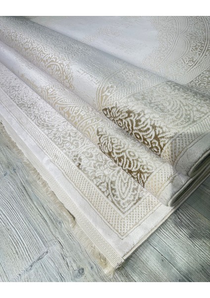 Türkeri, Truva Ipeksi Yün Tuşeli Triko Akrilik Oturma Odası ve Salon Halısı modelleri