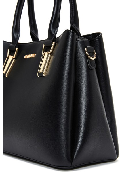 Kadın Siyah Uzun Askılı Kol Çantası 25WBD282618