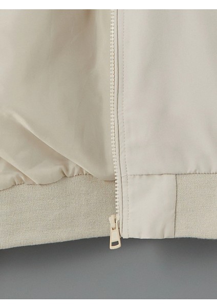 Xsıde Bej Standart Kalıp Kolej Yaka Erkek Bomber Mont