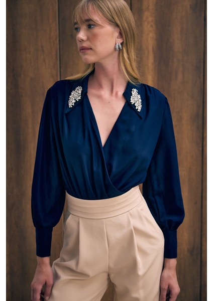 Aksesuar Detaylı Bodysuit Bluz - Lacivert indirimleri