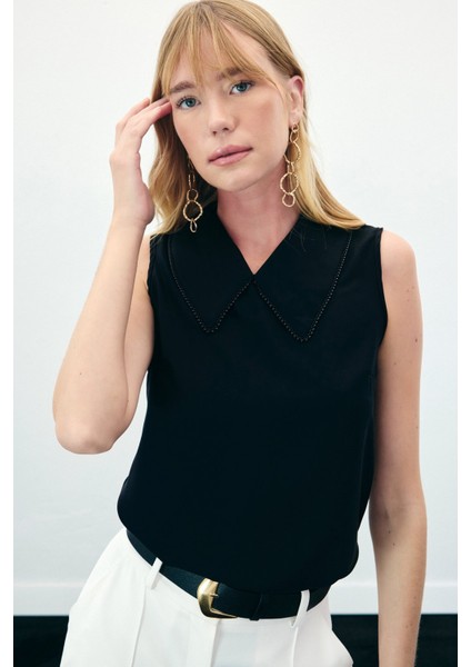 Yaka Incili Kolsuz Bluz - Siyah indirimleri