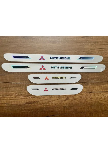 Mitsubishi Aynalı Kapı Eşiği 4'lü Seti