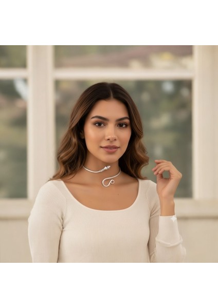Kısa ve Tarz Yılan Kolye / Göz Alan Choker Tasarım Kolye