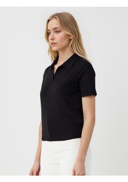 Siyah Dar Kesim Kısa Kollu Gömlek Yaka Triko Tişört modelleri